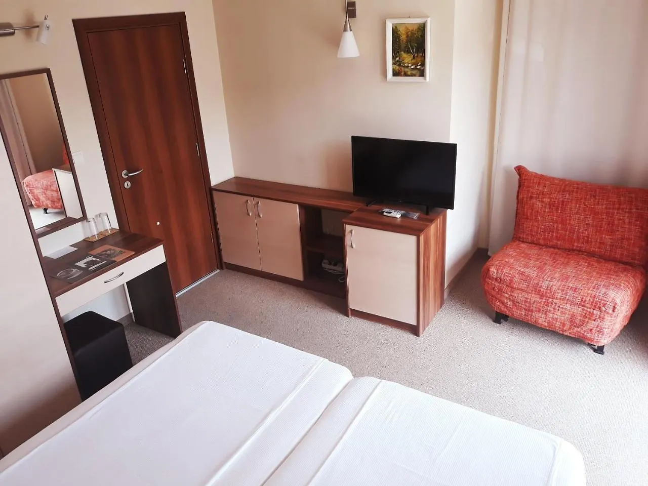 Family Hotel Radiana Szozopol 2*,